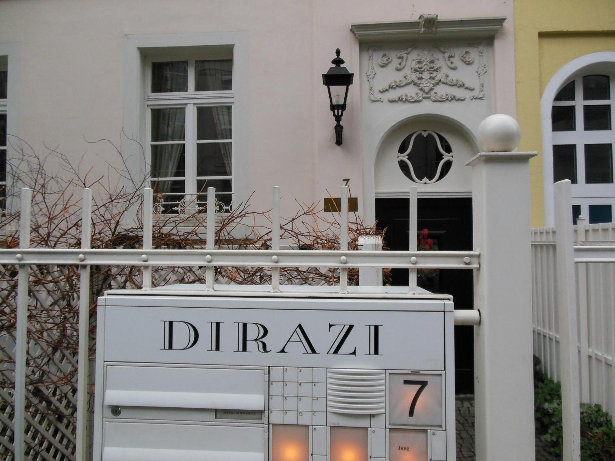 Dirazi Guesthouse & Apartments Gmbh Frankfurt am Main Exterior photo